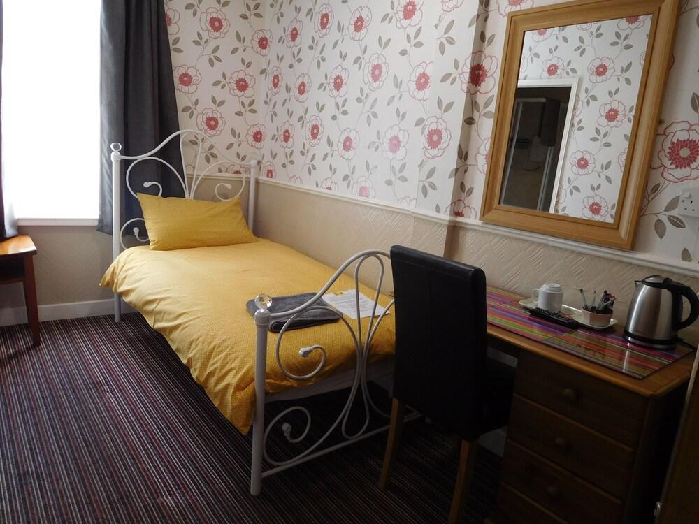 Bianca Guesthouse Блэкпул Экстерьер фото